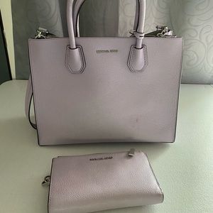 Light lavender Michael Kors Purse & wallet